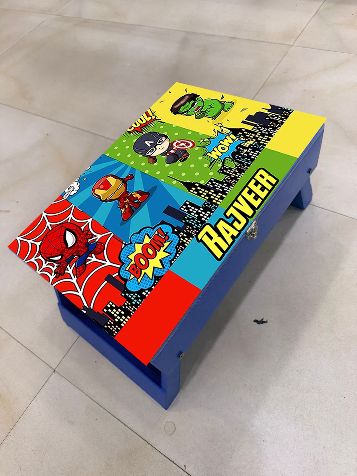 Personalised kids study table