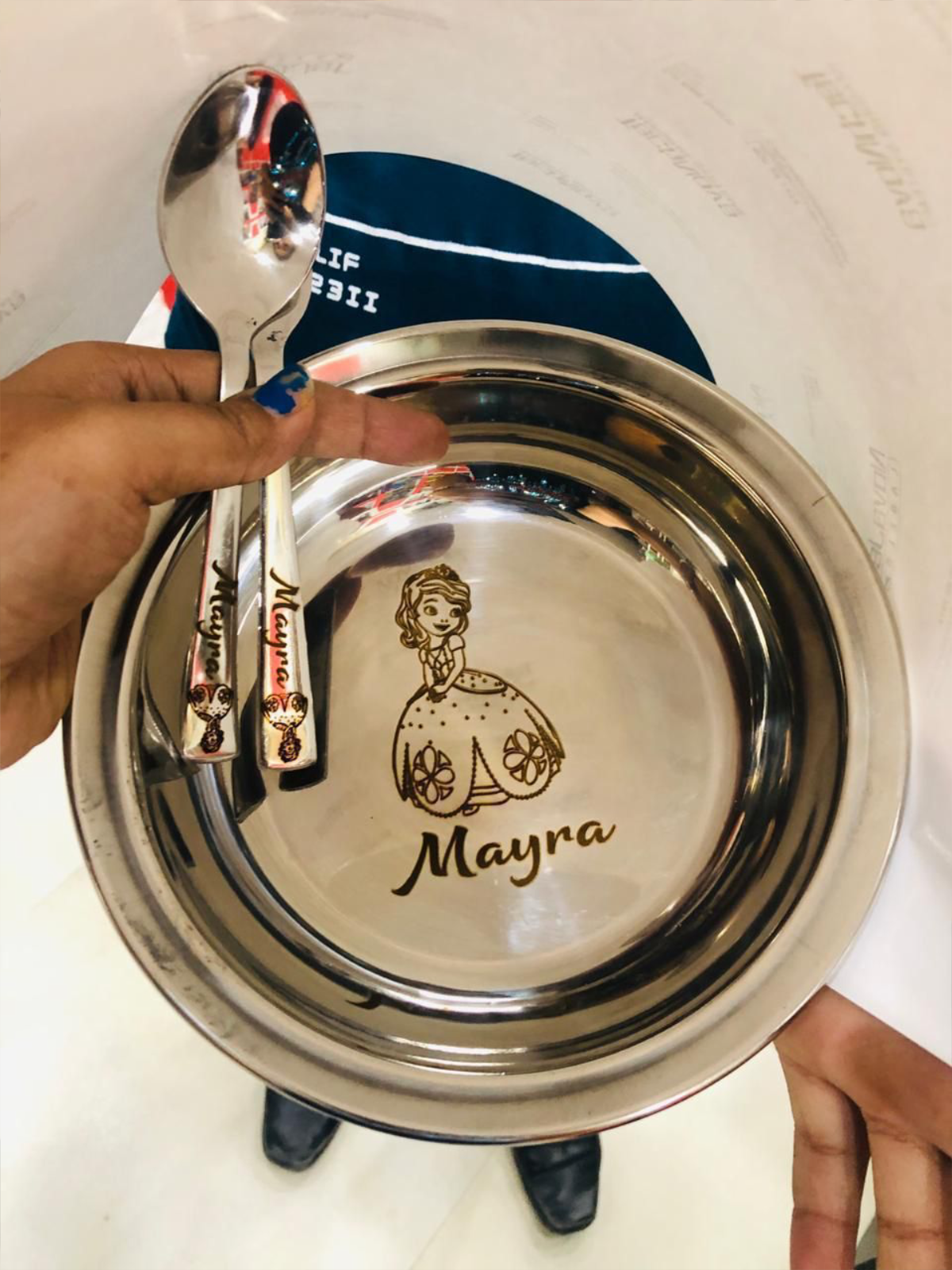 Personalised maggi bowl with fork and spoon