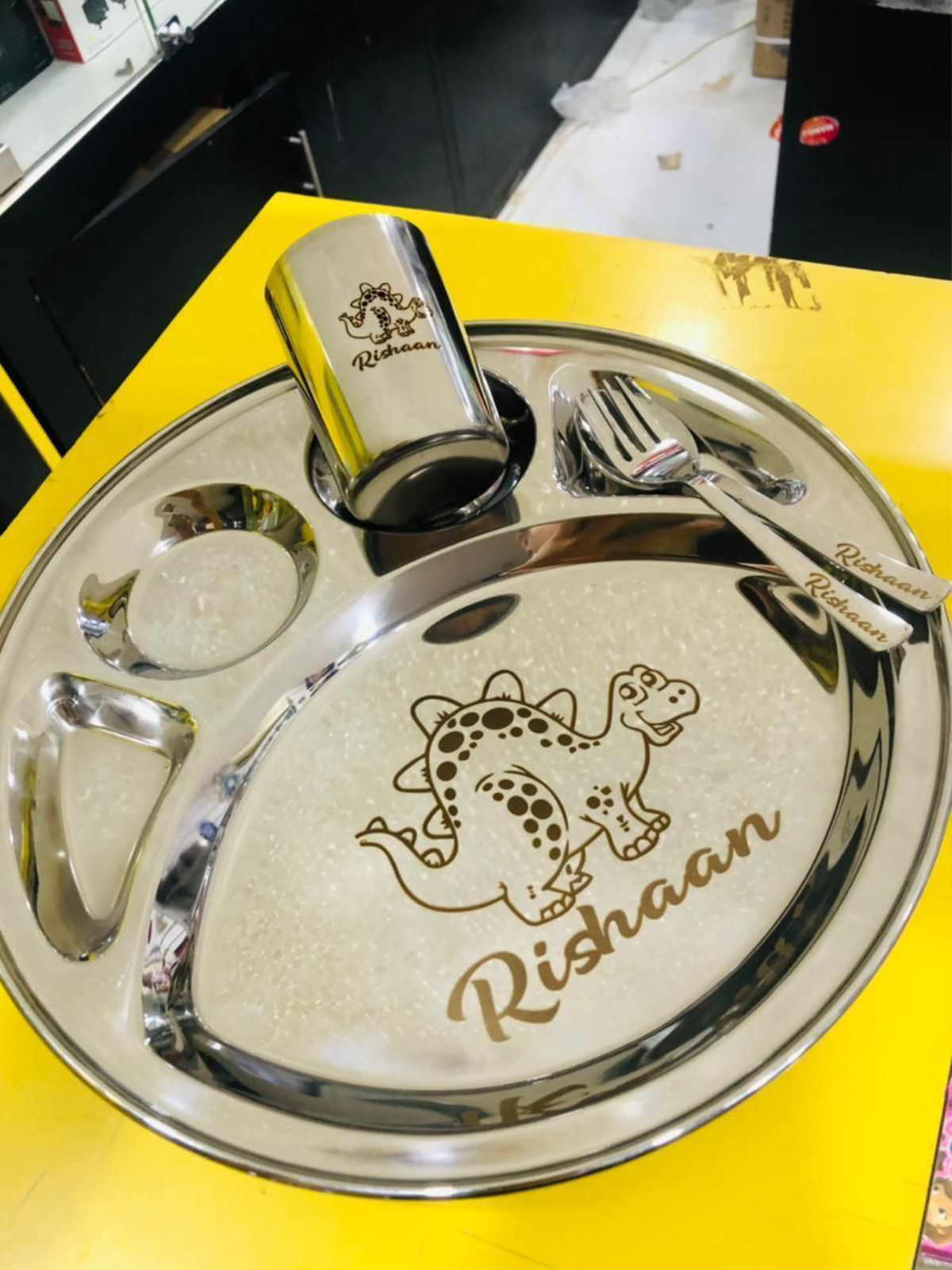 Personalised plate set
